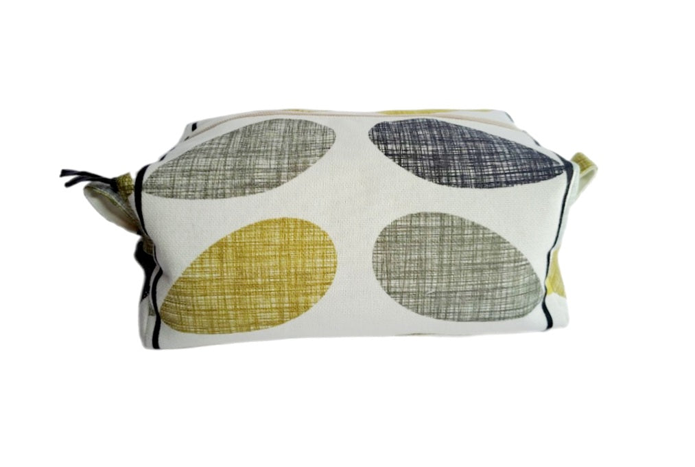 Multi stem print cosmetic bag in yellow, blue and grey