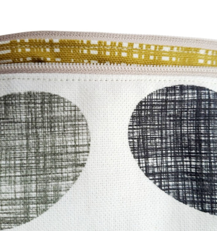 Multi stem print cosmetic bag in yellow, blue and grey