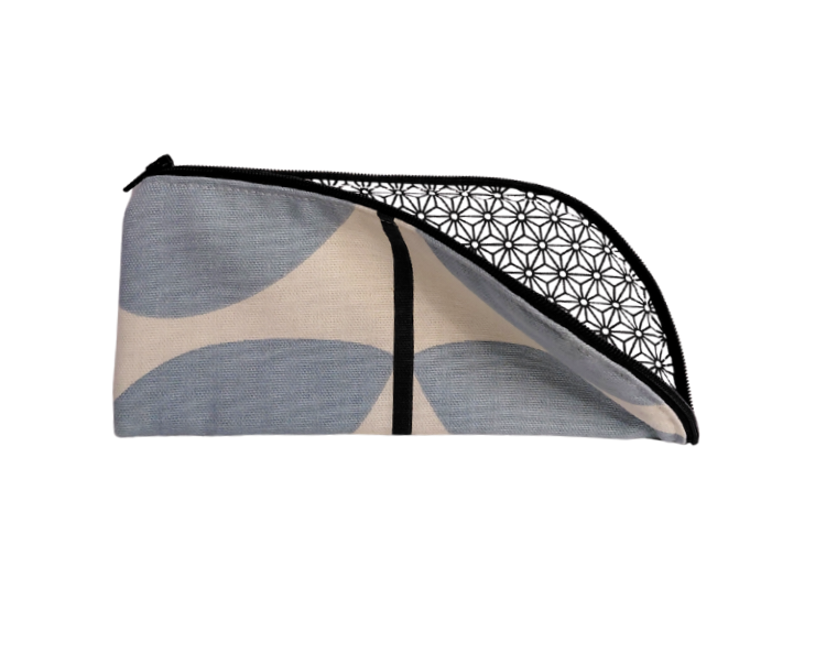 Two stem print glasses/sunglasses case in blue and black
