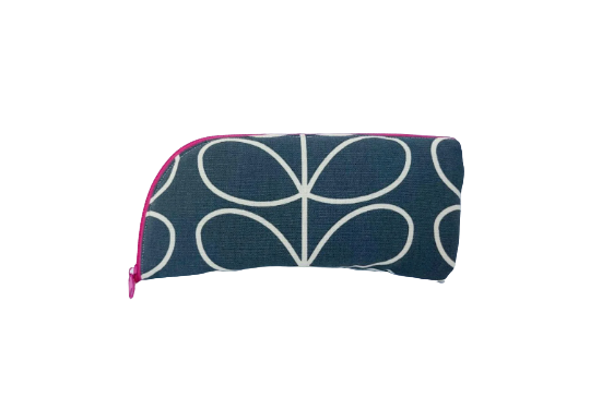 Linear stem print glasses/sunglasses case in grey